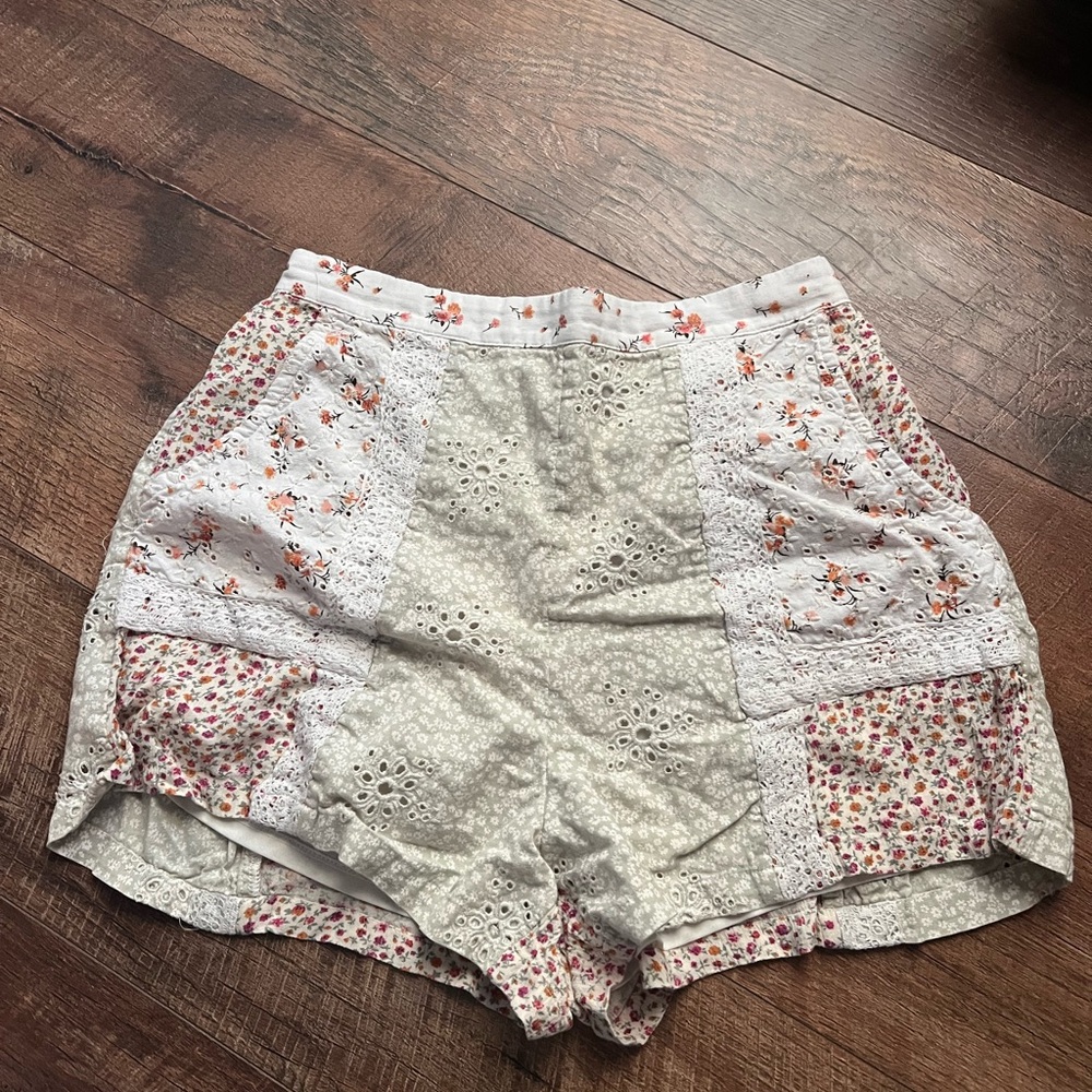 American Eagle Outfitters Floral High Waist Shorts